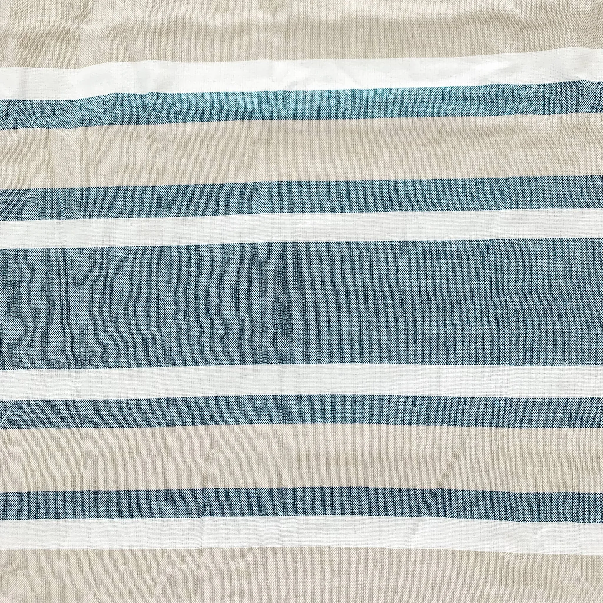 BEACH BLANKET with LA JOLLA CALIFORNIA embroidery - (beige/blue)