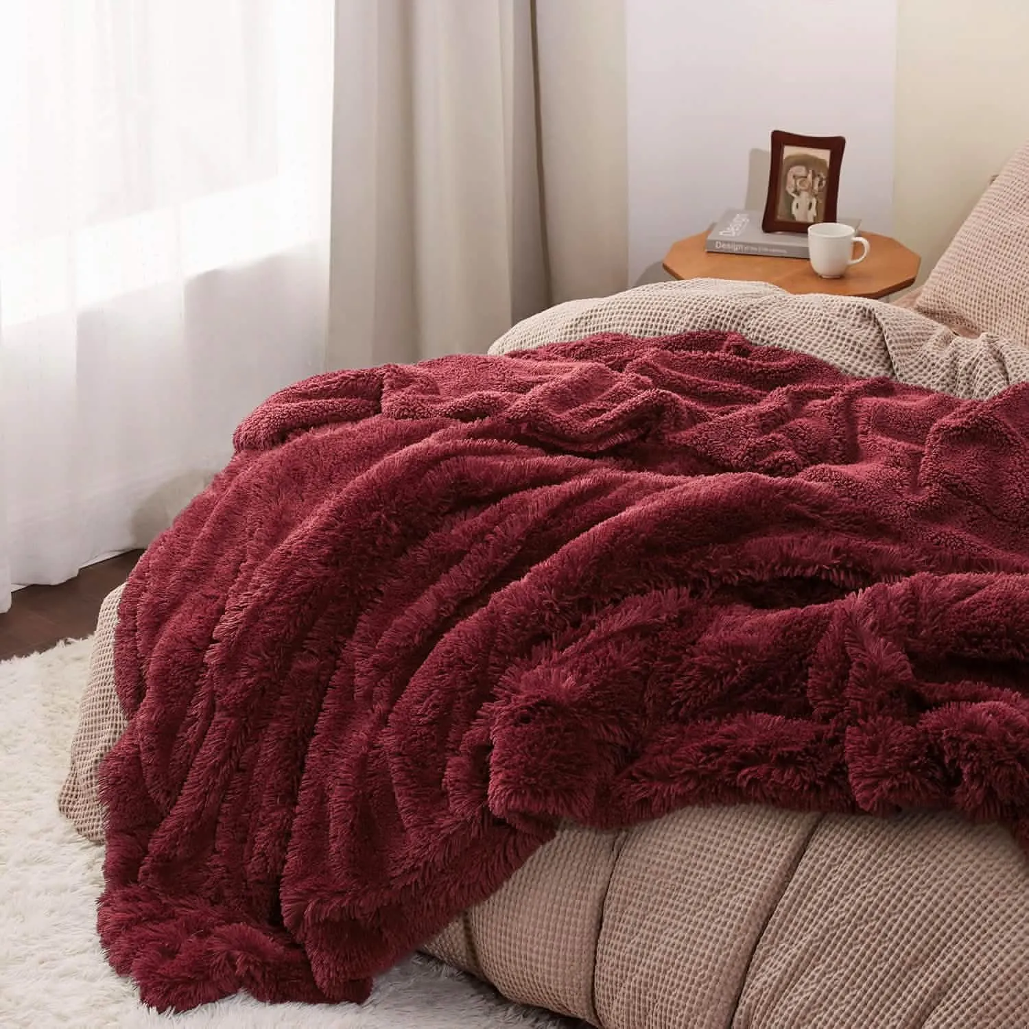 Bedsure Fuzzy Faux Fur Blanket