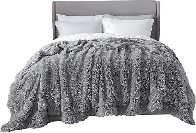 Bedsure Fuzzy Faux Fur Blanket