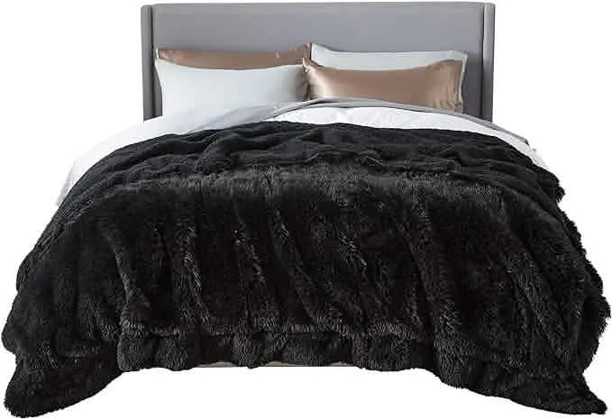 Bedsure Fuzzy Faux Fur Blanket