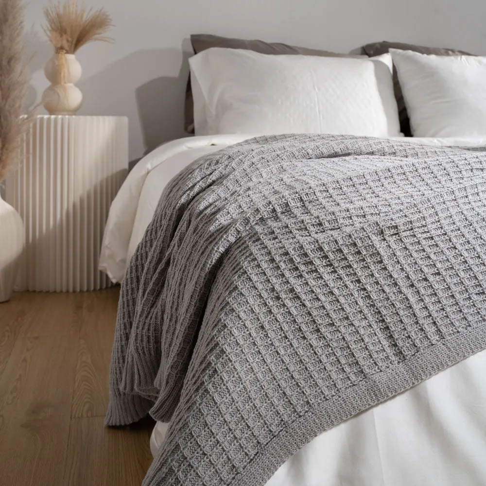 Blanket & Throw