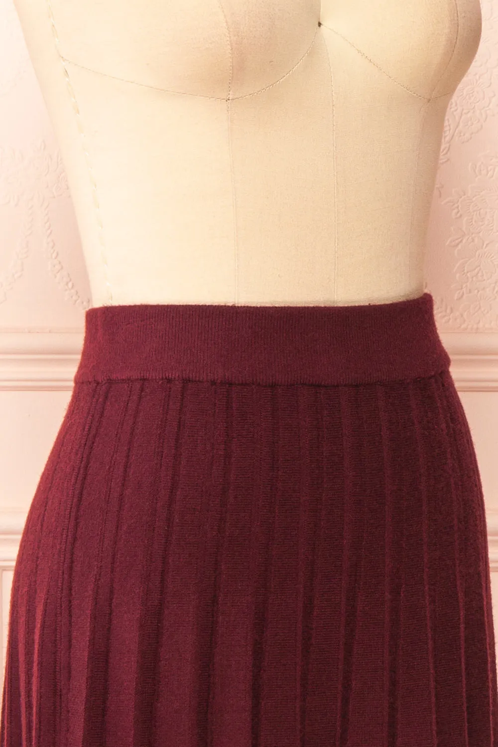 Neve Burgundy | Midi Knit Pleated Skirt