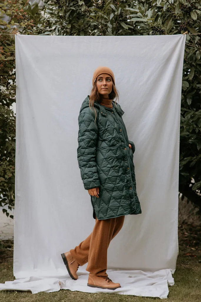 Oksana W, Puffer Jacket - Dark Leaf